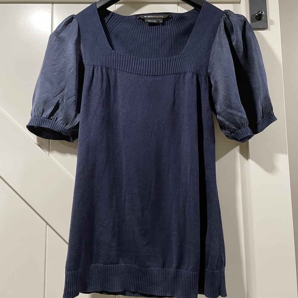 Short sleeve sweater with silk sleeve